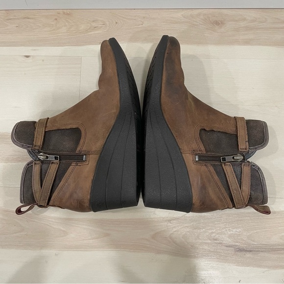 UGG Women's Size 8 Emalie Waterproof Wedge Leather Ankle Booties Brown 1008017 - Picture 14 of 14